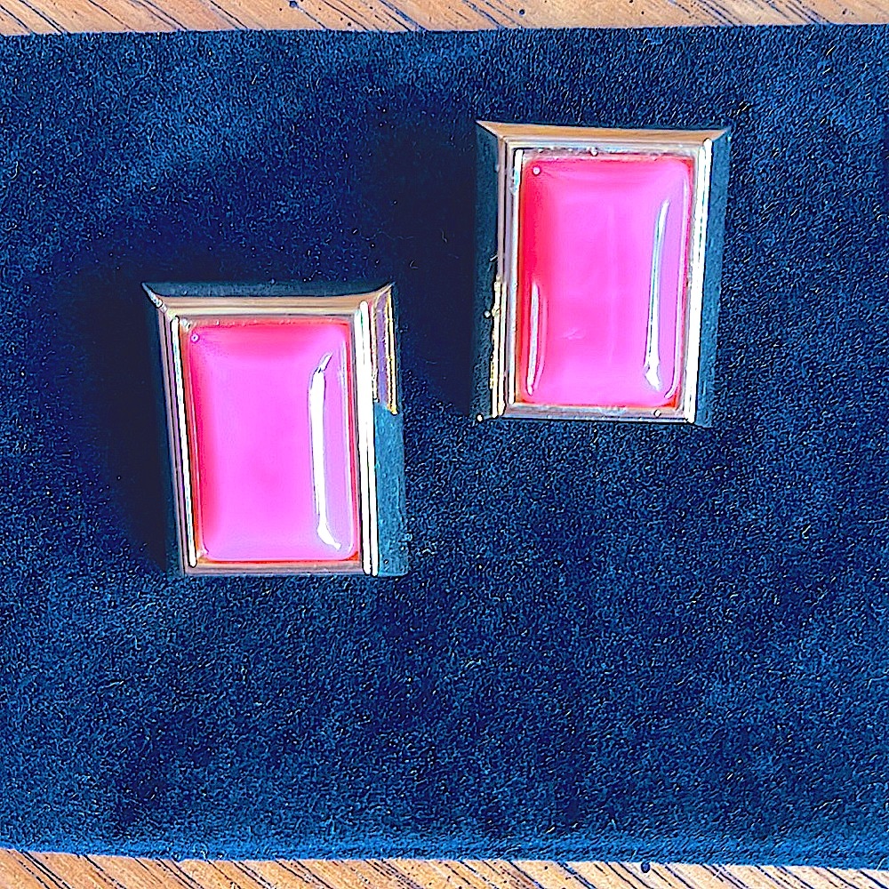 Authentic$ Rare Givenchy.Fantastic pink hue stone&Gold tone.Givenchy on clip.